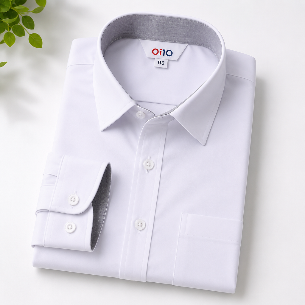 Stylish grey contrast inner collar and cuffs